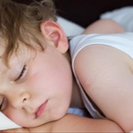 Hospiten alerta de la relación entre la privación del sueño y la obesidad infantil