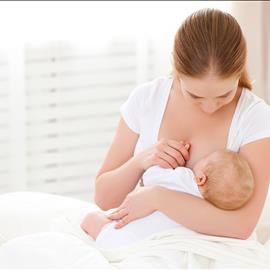 Hospiten advocates breastfeeding remembering its benefits