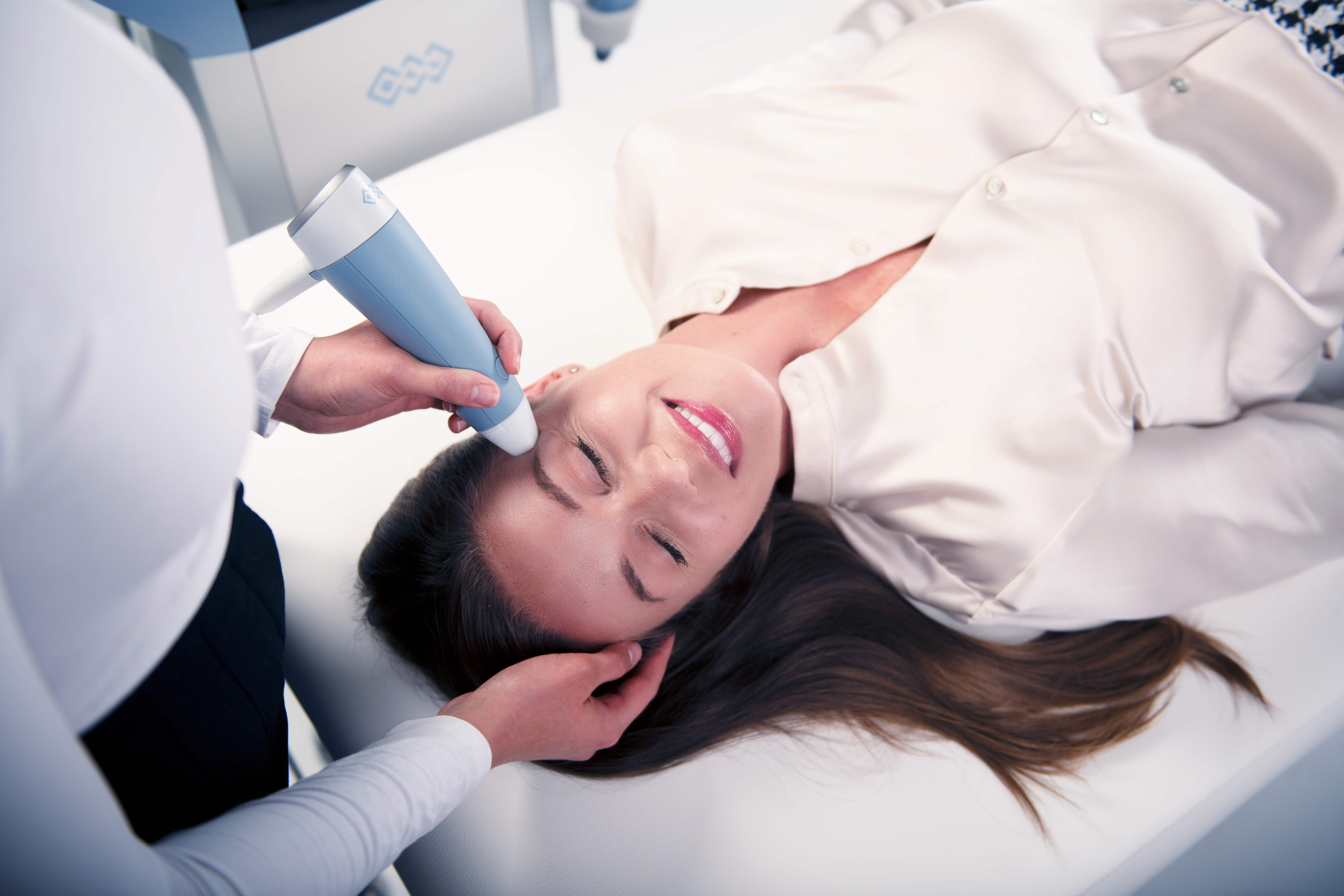 Exion_PIC_Female-Treatment-6131_EN100