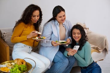 Nutrición Según el Ciclo Menstrual: Claves para Sentirnos Mejor