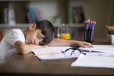 El sueño en la infancia: su impacto en el desarrollo y la salud de los niños