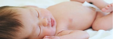 Cómo curar el cordón umbilical al recién nacido en casa