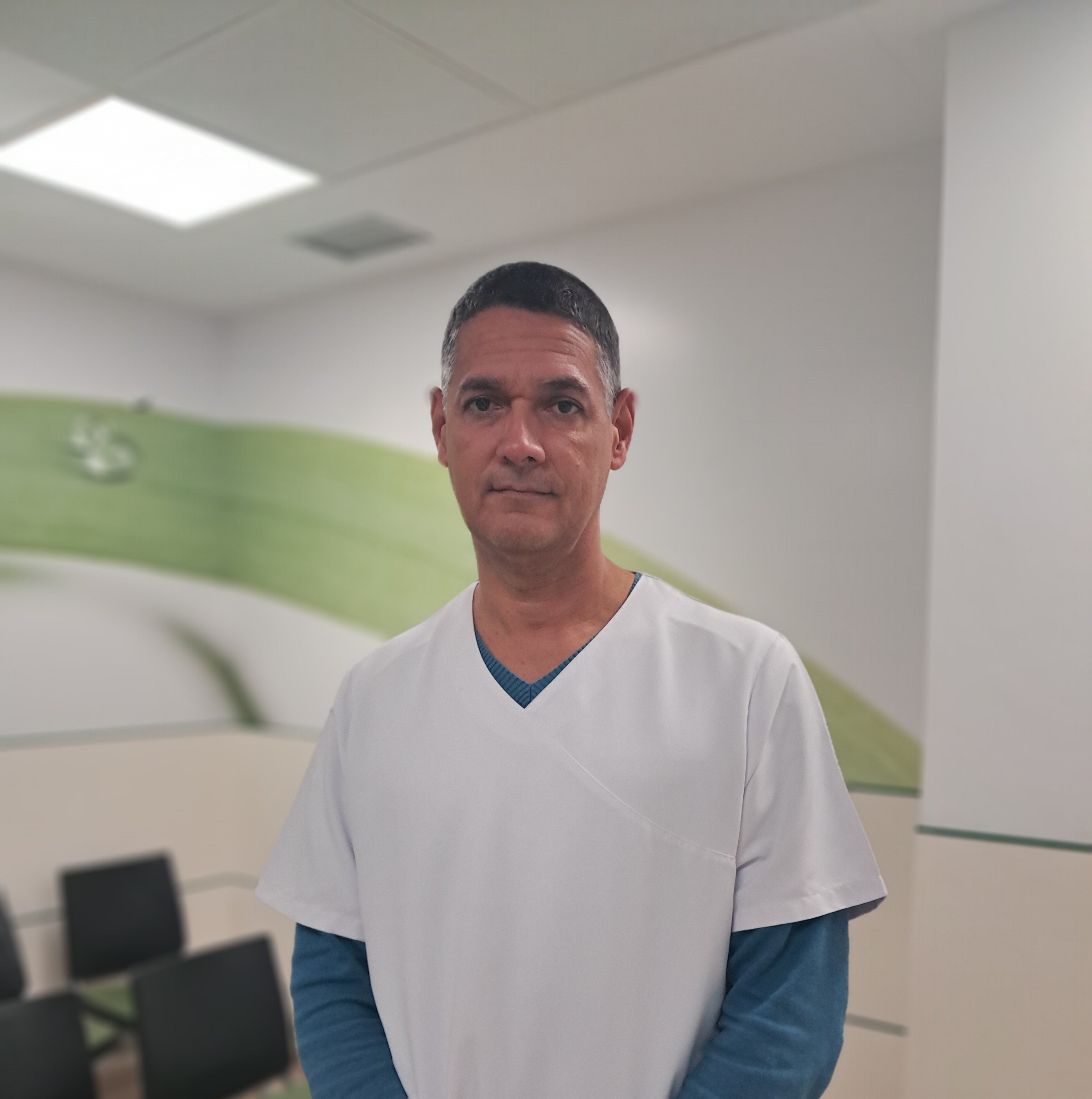 Dr. Otoniel loenzo Rivera_Medicina general-Urgencias_Hospiten Roca