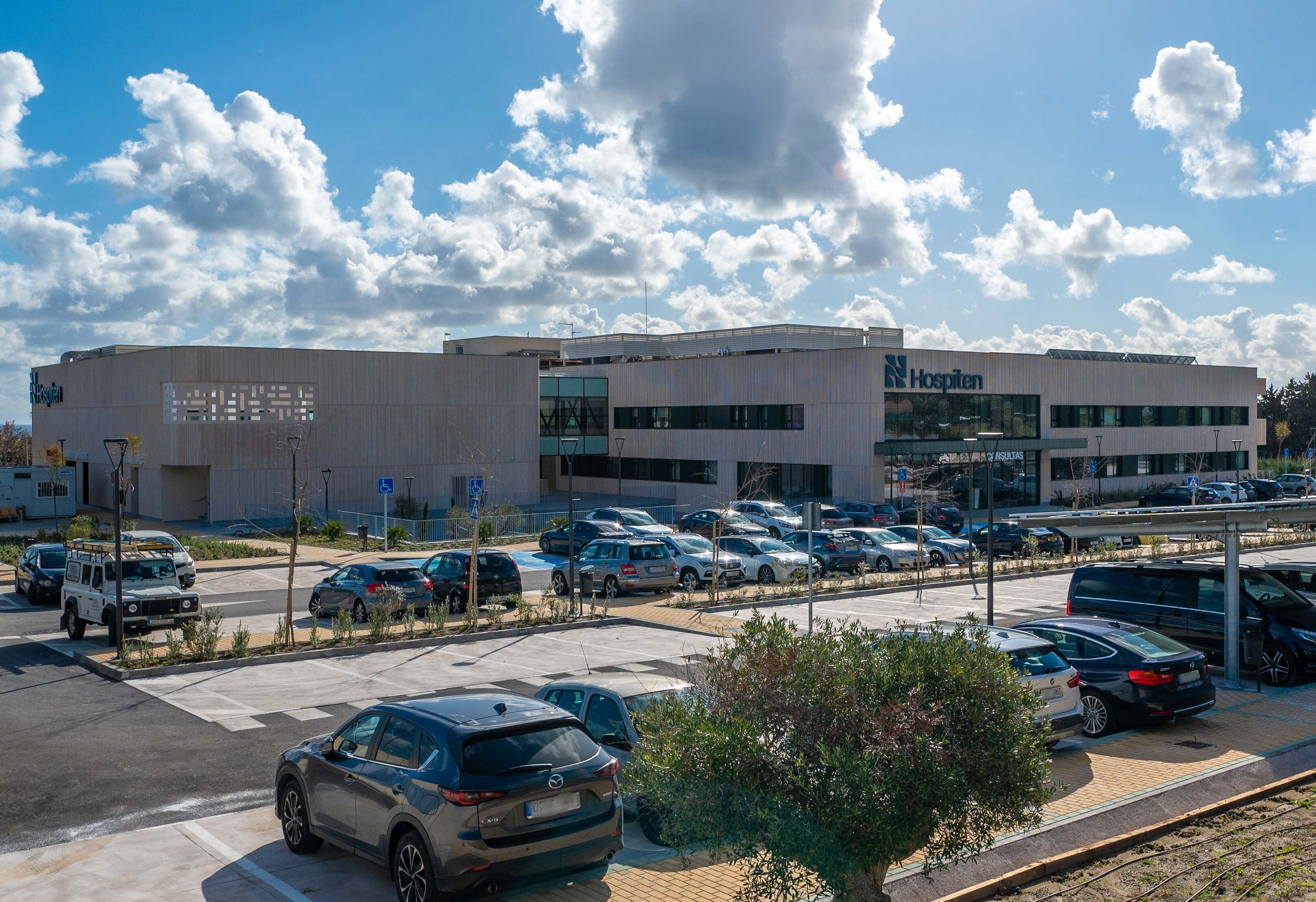 Hospiten Estepona amplia sus instalaciones duplicando su capacidad con la apertura de la nueva zona de Urgencias de adultos y pediátricas, Consultas Externas y Hospitalización
