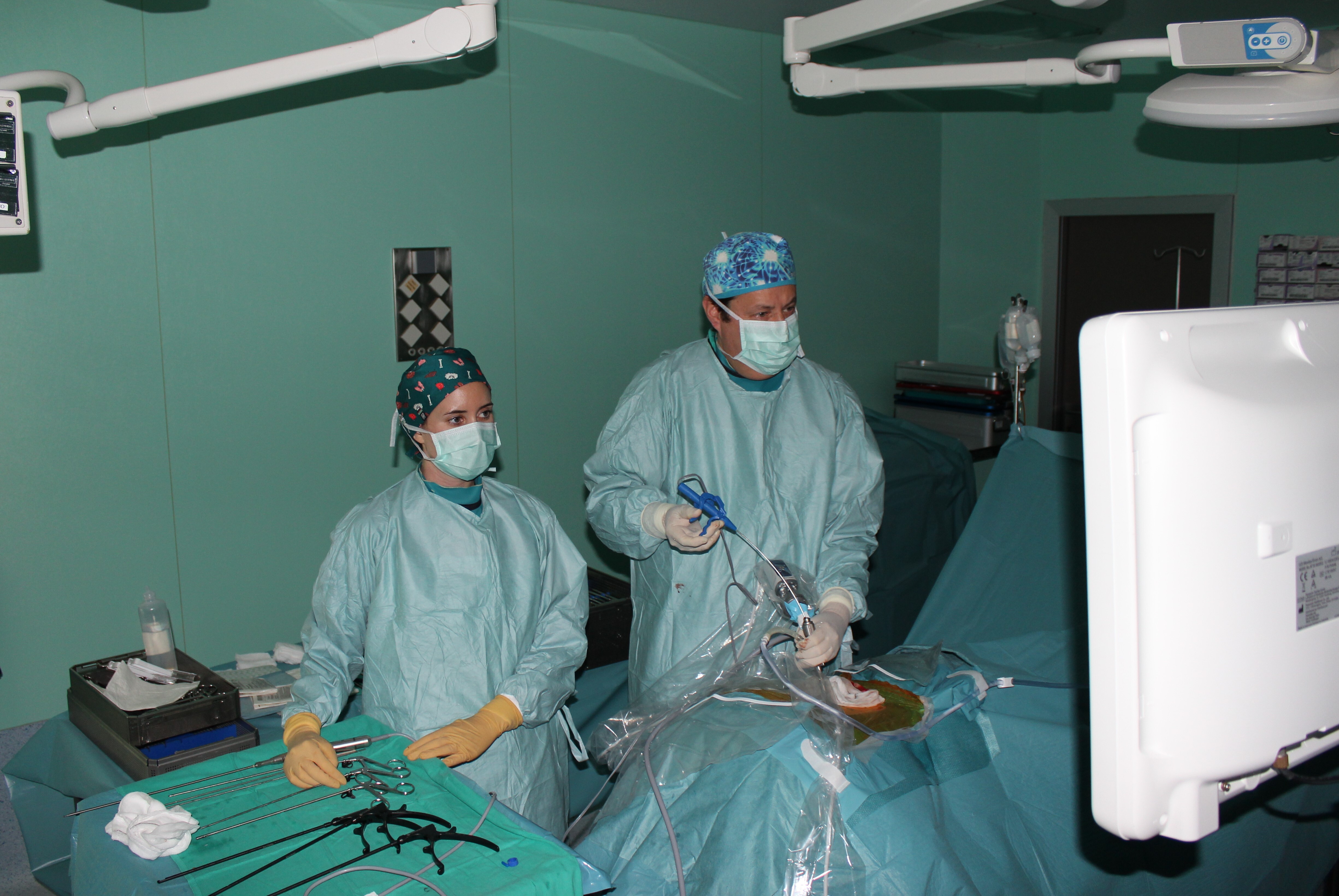 Hospiten incorpora una unidad de cirugía mínimamente invasiva y endoscópica de columna