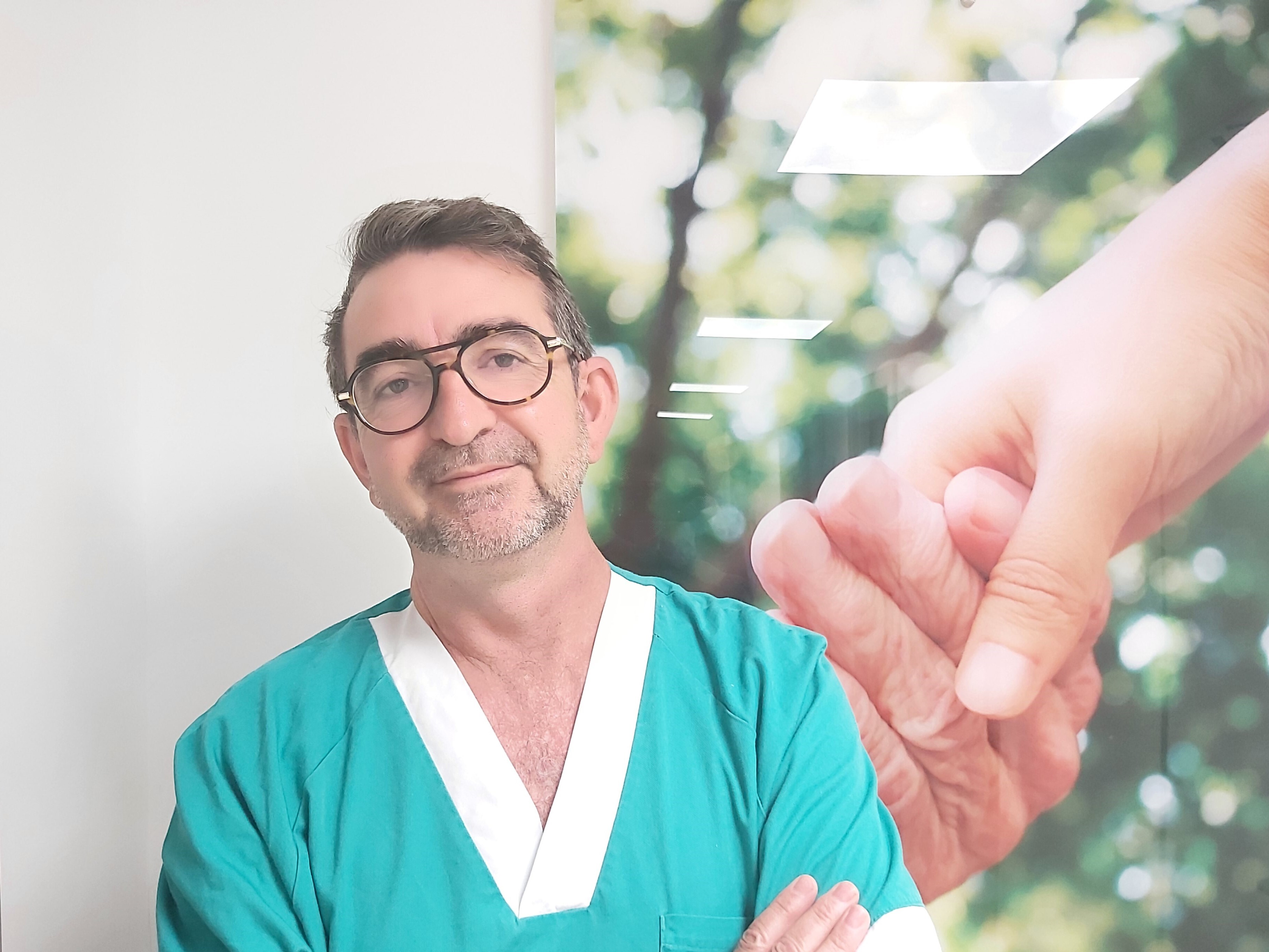 Hospiten Roca incorpora una novedosa técnica para tratar hemorroides sin dolor