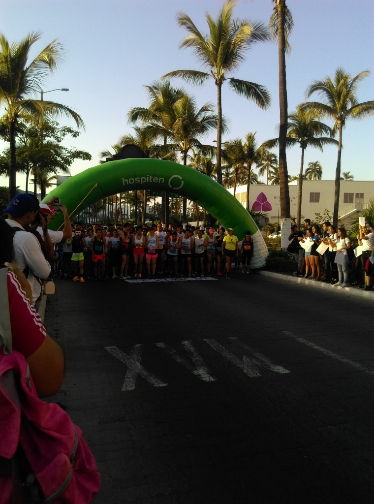Hospiten participa en la carrera de la Universidad Arkos