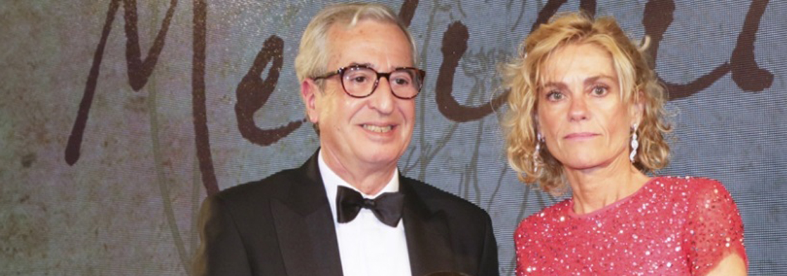 El Dr. Rafael Llorens recibe el Premio Medicina Siglo XXI en Cirugía cardiovascular