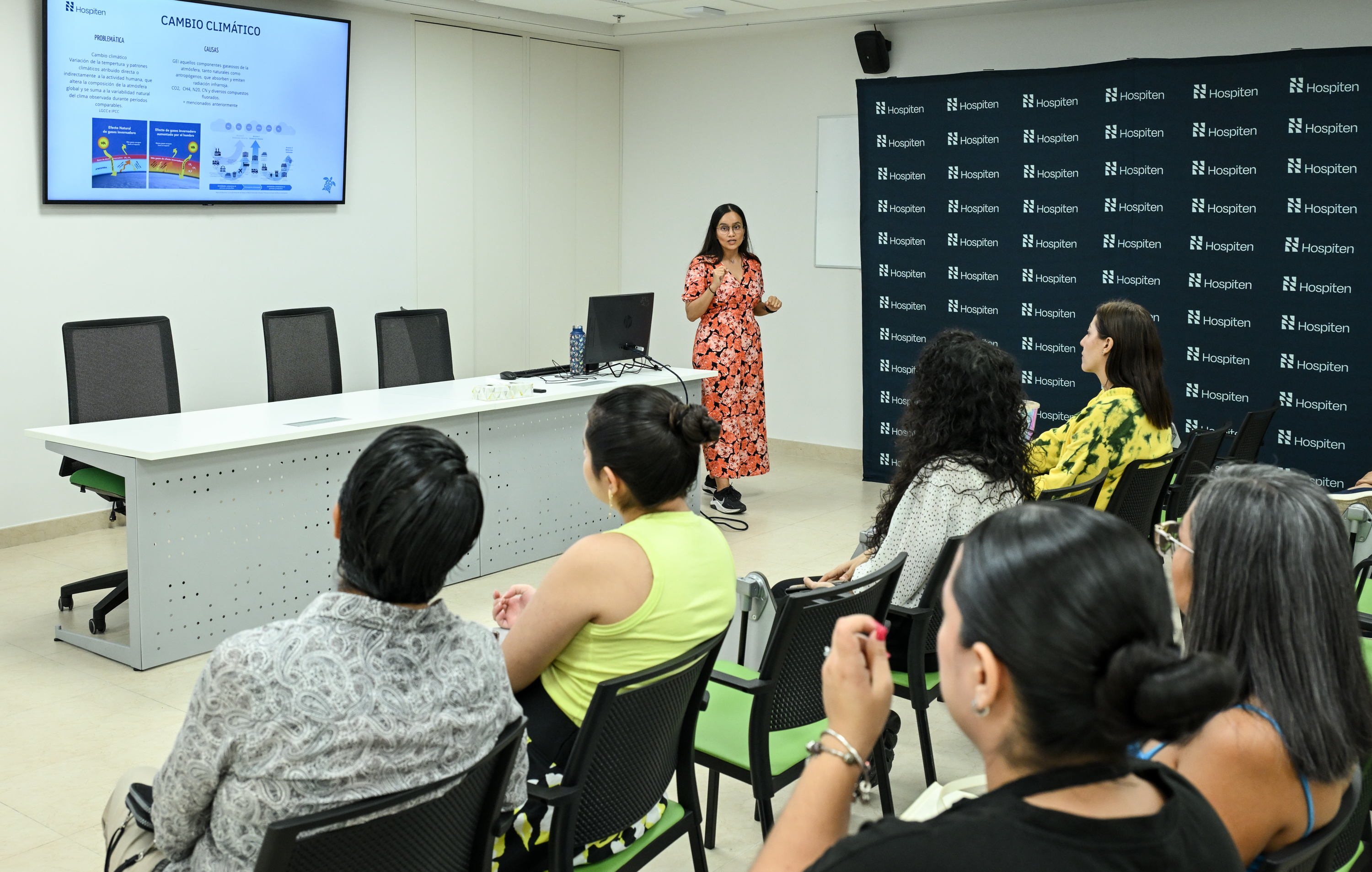 Hospiten Cancún celebra “SOS Verano”, aprender a cuidarnos ante las olas de calor con perspectiva ambientalista