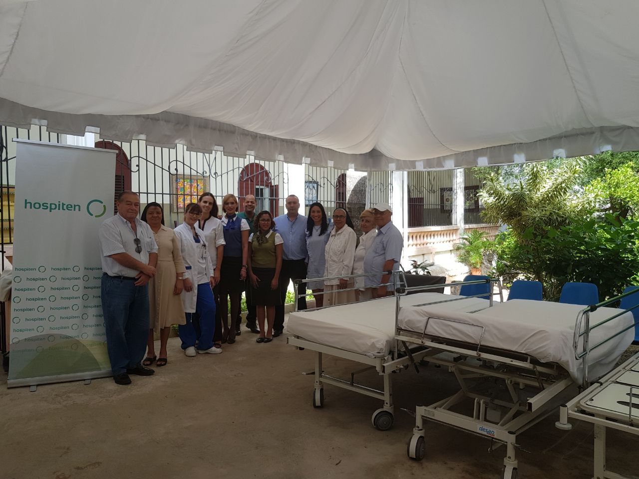 Hospiten Bávaro dona camas a hogares de ancianos de Higüey y Verón