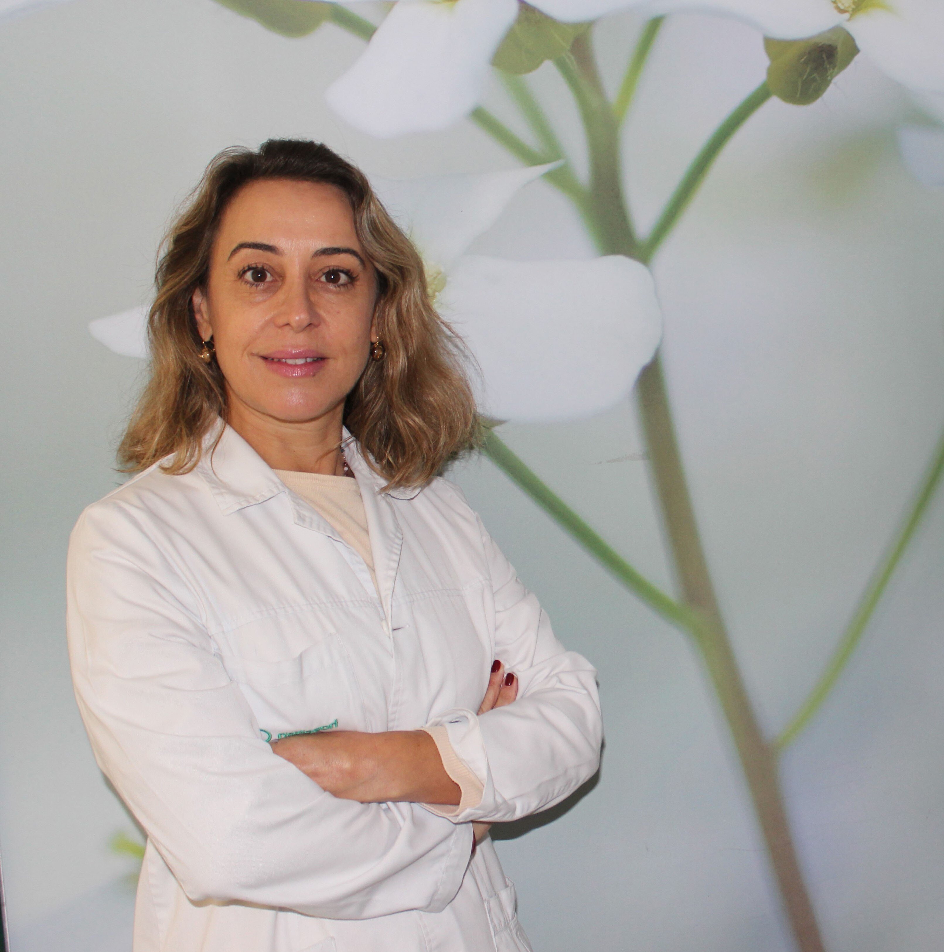 Fernández Hernández, Laura